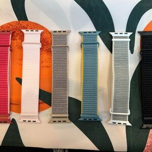 💰$6 for $25 💰- NWT Apple Watch Multicolor Bands 42mm (Series 3)/44/45/46/49mm